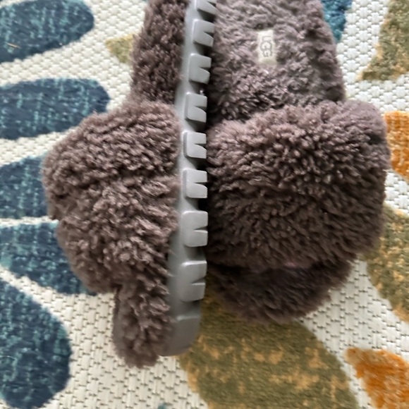 UGG Plush Gray Slides - Picture 1 of 4